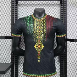 Fournisseur chinois de nouveaux maillots de football pour la maison, plusieurs styles disponibles, uniformes d'entraînement de football pour adultes / maillots de football <span class=keywords><strong>pas</strong></span> chers - Product Image 3