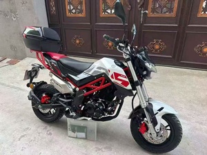 Motos d'occasion <span class=keywords><strong>Benelli</strong></span> TNT 125 <span class=keywords><strong>Mini</strong></span> Motos |   Refroidissement par air EFI |   Motocyclettes d'occasion de 112 kg, adaptées aux débutants - Product Image 4