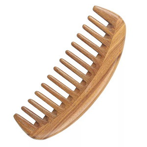 Peine para el cabello de madera de sándalo verde Meishuge, peine de masaje hecho a mano con dientes anchos en forma de U para la población en general - Product Image 1