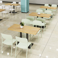 Tables de cantine scolaire rectangulaires modernes personnalisées, chaises de salle à manger en plastique pour aire de restauration, ensembles commerciaux pour entreprises