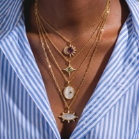 Collier hexagonal transfrontalier en améthyste à double lueur soleil-lune, style français, avec coquille blanche, chaîne en cuivre à huit maillons en forme de bambou et étoile en zircon