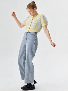 Pull en jacquard floral à manches bouffantes et col en V pour femmes, personnalisé OEM et ODM, doux, printemps-été 2025 - Product Image 1