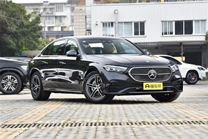 <span class=keywords><strong>2023</strong></span> <span class=keywords><strong>mercedes</strong></span>-b enz E260L E300 L Sport berline de luxe 5 places essence voiture boîte de vitesses automatique sièges en cuir Turbo moteur R19 gauche - Product Image 3