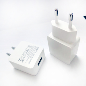 Usine OEM pour <span class=keywords><strong>iphone</strong></span> 5W US/EU Plug Wall Charger 5V1A USB Power Adapter pour Samsung pour <span class=keywords><strong>iPhone</strong></span> <span class=keywords><strong>7</strong></span> 8 <span class=keywords><strong>Plus</strong></span> X XS MAX XRs Charger - Product Image 1