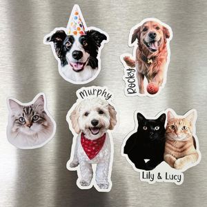 Aimant de réfrigérateur découpé sur mesure pour animaux de compagnie, cadeau personnalisé pour les amoureux des chiens et des chats, impression personnalisée occasionnelle, aimant décoratif promotionnel - Product Image 1