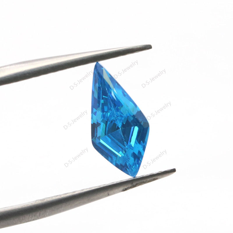 อะความารีน