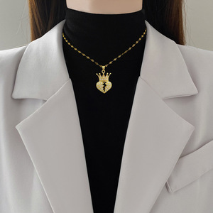 Elegante Collar de Diamantes Completos para Mujer, Cadena Versátil para Clavícula, Acero de Titanio de Lujo, Chapado en Oro de Moda, Corona, Corazón - Product Image 5