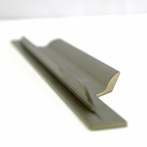 Tarik Tepi Bentuk F dengan Pegangan Memanjang Picaporte Kenop dan Kenop Dapur Kabinet Aluminium Tarik Jari Logam Tersembunyi - Product Image 2
