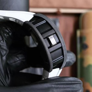 Montre-bracelet mécanique Signature Stealth Black Carbon TPT pour homme, luminescence nocturne, squelette, étanche, bracelet en caoutchouc fluoré blanc - Product Image 4
