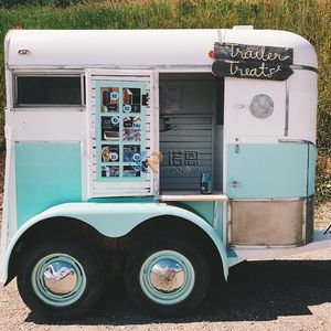 Chariot de vente ambulante entièrement vitré pour crème glacée, gaufres, café, crêpes, modèle 2025 - Product Image 2