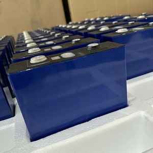 <span class=keywords><strong>3.7V</strong></span> 180Ah NMC 프리즘형 리튬 이온 배터리 셀 (전기 자동차용, 6000 사이클, -20~60°C 작동) - Product Image 4