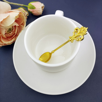 OEM service de couverts moderne à long manche en acier inoxydable poli miroir plaqué or écologique cuillère à café fourchette à fruits cuillère à dessert