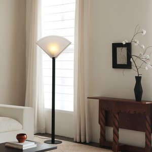 Lámpara de pie LED plegable de doble cara posmoderna con altura ajustable para sala de estar, hotel, sala de exposiciones - Product Image 4