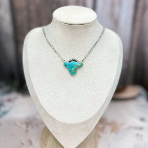 สร้อยคอเงินแท้ทำมือประดับด้วยหินคิงแมนเทอร์ควอยซ์รูปหัววัว สไตล์สร้อยคอแบบพัน ดีไซน์ไม่ซ้ำใครสำหรับเธอ - Product Image 1