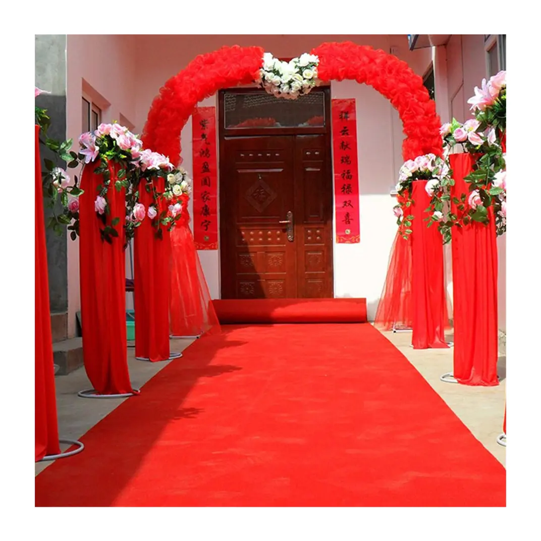Kırmızı düğün halı sergi süslemeleri olay karşılama sahne gösterisi halı dokunmamış iğne yumruk kırmızı halı çin fabrika