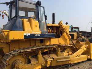 Excavadora sobre orugas Komatsu D85 usada de larga duración de la marca japonesa con motor de 120HP y componentes originales de bomba - Product Image 4