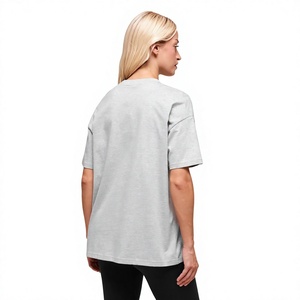 T-shirt gris à col rond et manches courtes pour femme, coupe ample, couleur unie, haut décontracté en jersey, à porter en toutes saisons - Product Image 3