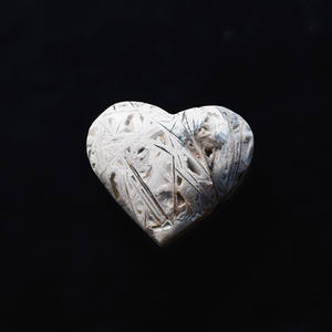 Cristaux polis de haute qualité en gros, pierres de guérison en cristal de diamant, agate dendritique en forme de cœur, 50-70 mm, cadeaux de mariage européens - Product Image 6
