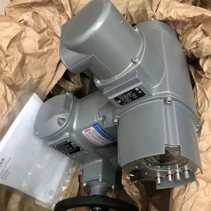 Actionneur industriel AUMA pour l'automatisation des vannes à boisseau sphérique et à globe de grande capacité, en acier, certifié ATEX - Product Image 3