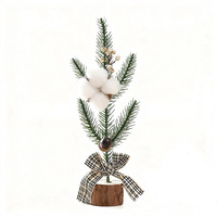 Vente flash BINGCHI BC-K002 Arbre de Noël artificiel carré en PE durable, décoration de table, 15x28cm