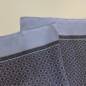Écharpes en <span class=keywords><strong>soie</strong></span> grises de créateur pour hommes, en satin, type pashmina, châle pour hommes, couvre-cou double couche, 100 % pure <span class=keywords><strong>soie</strong></span>, vente en gros - Product Image 3