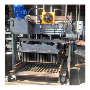 Macchina per Mattoni Senza Pallet QMJ12A, Macchinario Mobile per Produzione di Blocchi Cavi in Cemento Vibrato e Pavimentazione - Product Image 1