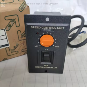 1 Pieza Nuevo Motor Us425-02t Us42502t Envío Rápido Nuevo Original Disponible Automatización Industrial Pac PLC Dedicado - Product Image 1