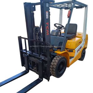High Quality TCM FD30T 3 Ton <b>Used</b> Diesel Engine Forklift with Side Shift Made in Japan Restaurant Use - Product Image 1