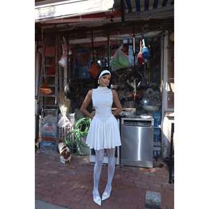 Robe Courte Blanche de Haute Qualité pour Femme, Coupe Évasée Élégante, Idéale pour le Bureau et les Journées Décontractées, Tailles XS-XL, en Spandex, pour Printemps-Automne - Product Image 5