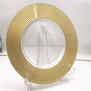 Assiette de présentation en verre à motif filigrané pour décoration de fête et de mariage, par le fabricant - Product Image 3