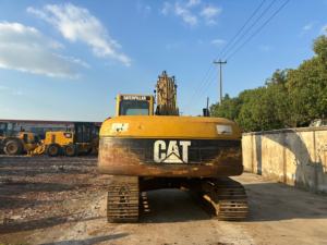 Excavatrice d'occasion Caterpillar 320CL d'origine exceptionnelle, moteur diesel de 20 tonnes, pompe hydraulique à vendre - Product Image 3