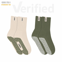 Chaussettes de yoga en coton et silicone OEM pour femmes, personnalisées avec logo, tricotées, pour le Pilates, le sport et la saison printanière, avec grip, de haute qualité