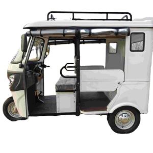 2025 Bajaj Tricycle adulte pas cher <span class=keywords><strong>Taxi</strong></span> Tuk Tuk pousse-pousse électrique à 3 roues Type de corps ouvert le plus vendu à <span class=keywords><strong>vendre</strong></span> - Product Image 1