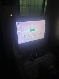 Machine de gravure sur verre verticale reconditionnée/d'occasion, routeur CNC, moteur à engrenages 380V/220V, épaisseur 8mm, garantie 5 ans+, économisez 70% des coûts - Product Image 5