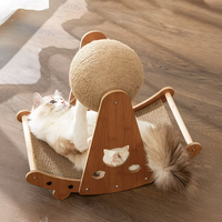 Structure d'escalade interactive en bois massif, durable, avec maisonnette pour chat en bois véritable, pour chat d'intérieur.