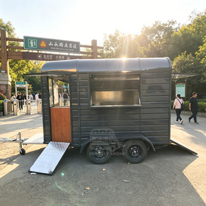 Carreta moderna para comida callejera con ventana de exhibición y mostrador de servicio para eventos tipo pop-up. - Product Image 1