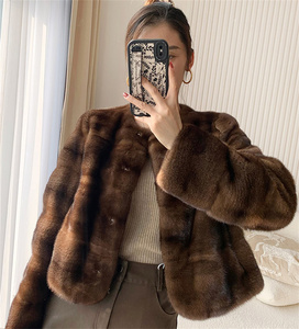 <span class=keywords><strong>Giacca</strong></span> di <span class=keywords><strong>pelliccia</strong></span> di visone marrone con collo rotondo di alta qualità per ragazze cappotto di visone bianco da donna con Design orizzontale - Product Image 2