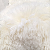 Peau de mouton naturelle à poils longs 110-130 cm, fourrure de mouton véritable pour la fabrication de manteaux de luxe, la sellerie automobile, la décoration intérieure et les tapis