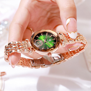 Reloj de Cuarzo Blanco Elegante para Mujer, Correa de Aleación de 20 mm, Edición Limitada, Reloj de Buceo, Opción de Lujo Informal - Product Image 3
