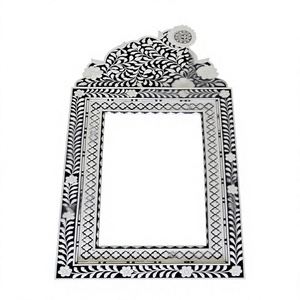 กระจกติดผนังลายฝังมือทำสไตล์ดีไซเนอร์ ขายส่ง ของตกแต่งบ้านสุดหรู - Product Image 1
