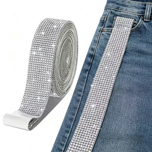 Ruban en <span class=keywords><strong>strass</strong></span> argenté - Ruban adhésif en cristal diamanté pour jeans, robes de mariée et décoration de vestes pour hommes DIY - Product Image 1