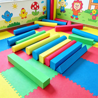 Blocs cylindriques en mousse EVA texturée personnalisés ODM, jouet d'empilage coloré pour tout-petits, logo de marque personnalisé, vente en gros pour établissements d'éducation précoce