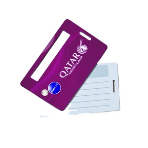 Étiquette de bagage en PVC rigide personnalisée avec impression par sublimation, fabrication directe usine, impression offset, sangle en plastique vierge pour usage personnalisé - Product Image 1