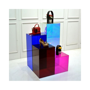 Présentoirs sur pied en acrylique irisé coloré sur mesure, cubes de présentation, vitrine de musée, présentoir de boutique - Product Image 2