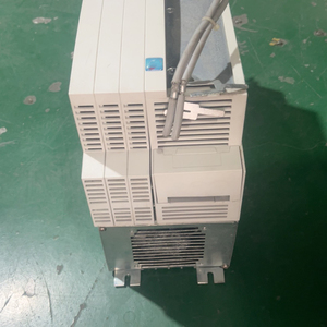 Alimentation EMB9342-E pour variateur de vitesse Lenze 9300 EMB9342-E - Product Image 2