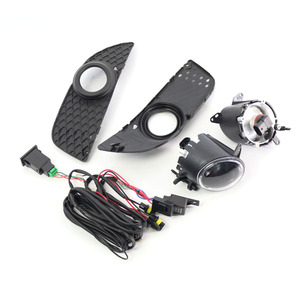 Kit de luces antiniebla para Mitsubishi Lancer 2008-2012, lentes halógenas, marcos de rejilla, 8321A263, exhibición de Hong Kong - Product Image 3
