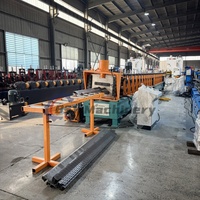 Macchina profilatrice a rulli a Z ad alta efficienza per la produzione di travi in acciaio laminato a freddo per sistemi di copertura di edifici metallici