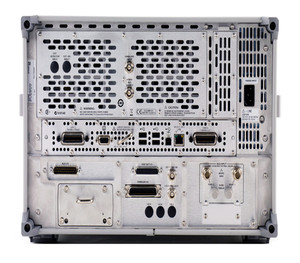 Analyseur de réseau Keysight (Agilent) N5230C PNA-L, 2/4 ports, jusqu'à 13,5 GHz, 20 GHz - Product Image 3
