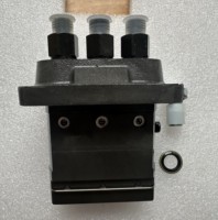 Yüksek Kaliteli dizel Motor Yakıt Pompası 721461-51700 721550-51700 CH15618 Yanmar 3T72LE Serisi Üç Silindirli Dizel Motor için