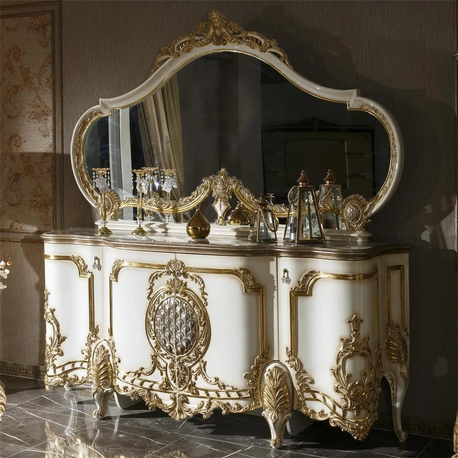 Buffet personnalisé de Style de luxe 100% sculpté à la main en feuille d'or fini avec miroir mural en bois massif